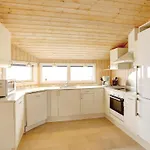 Four-bedroom In Feriehus *