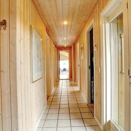 Awesome Home In Allinge With Sauna إلينغه