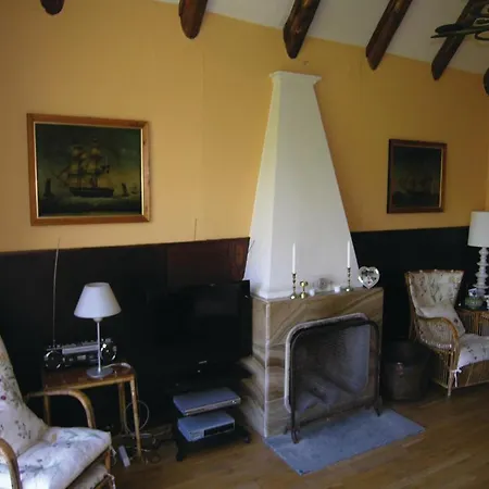 بيت للعطل Awesome Home In Allinge With Sauna