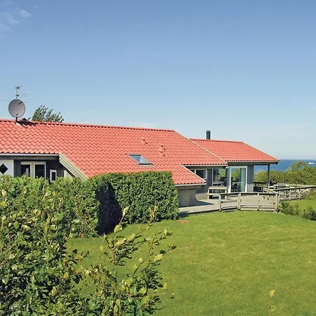 Awesome Home In Allinge With Sauna بيت للعطل إلينغه