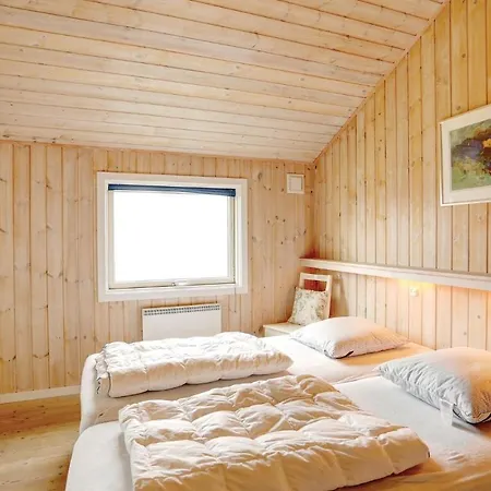 Four-bedroom In Holiday home Allinge-Sandvig