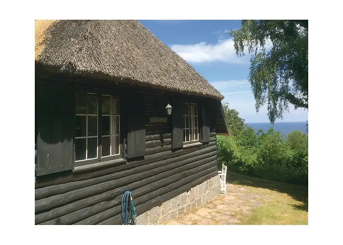 Four-bedroom In Allinge-Sandvig