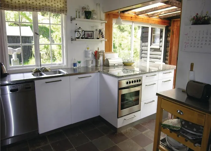 Four-bedroom In * Allinge-Sandvig