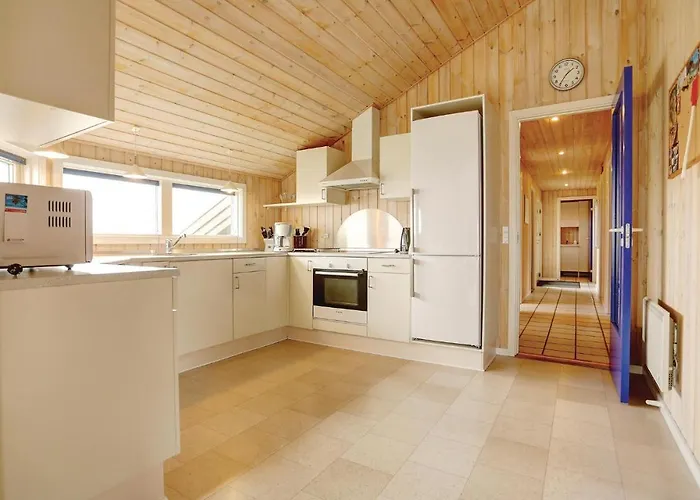Tatil Evi Four-bedroom In *
